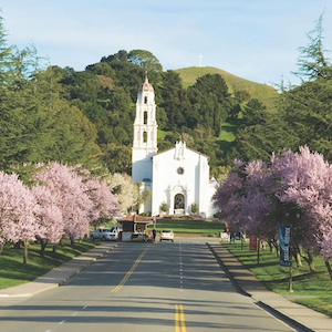 Saint Mary's College of California campus is Moraga, CA