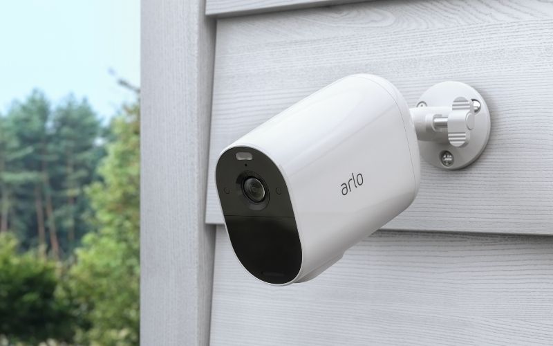 Arlo Essential 1-Camera Outdoor Wireless HD Security Camera (2nd