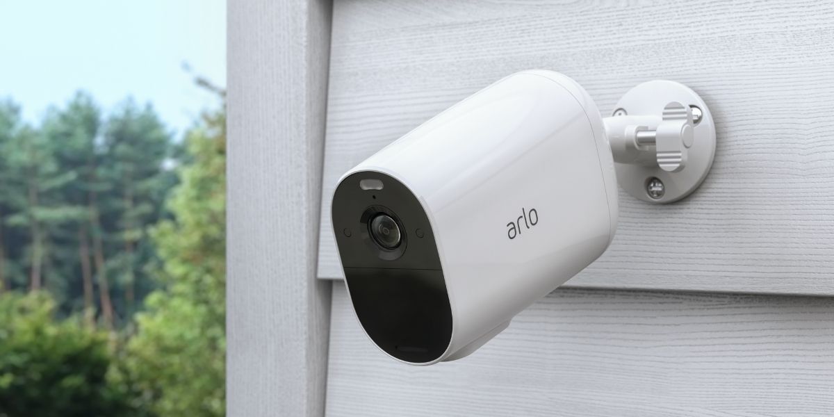 Arlo Essential Doorbell | SafeWise