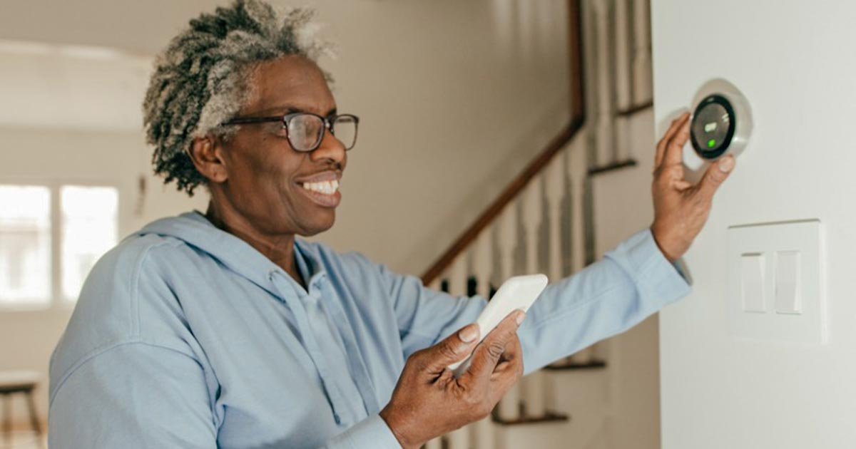 Smart Gadgets For Seniors That Are Easy To Install At Home