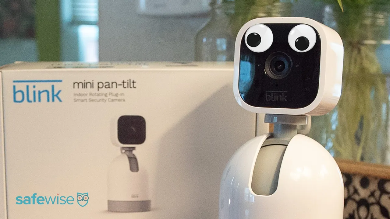 Blink Mini Pan-tilt Alexa-enabled Indoor Rotating Plug-in Smart Security  Camera - White : Target