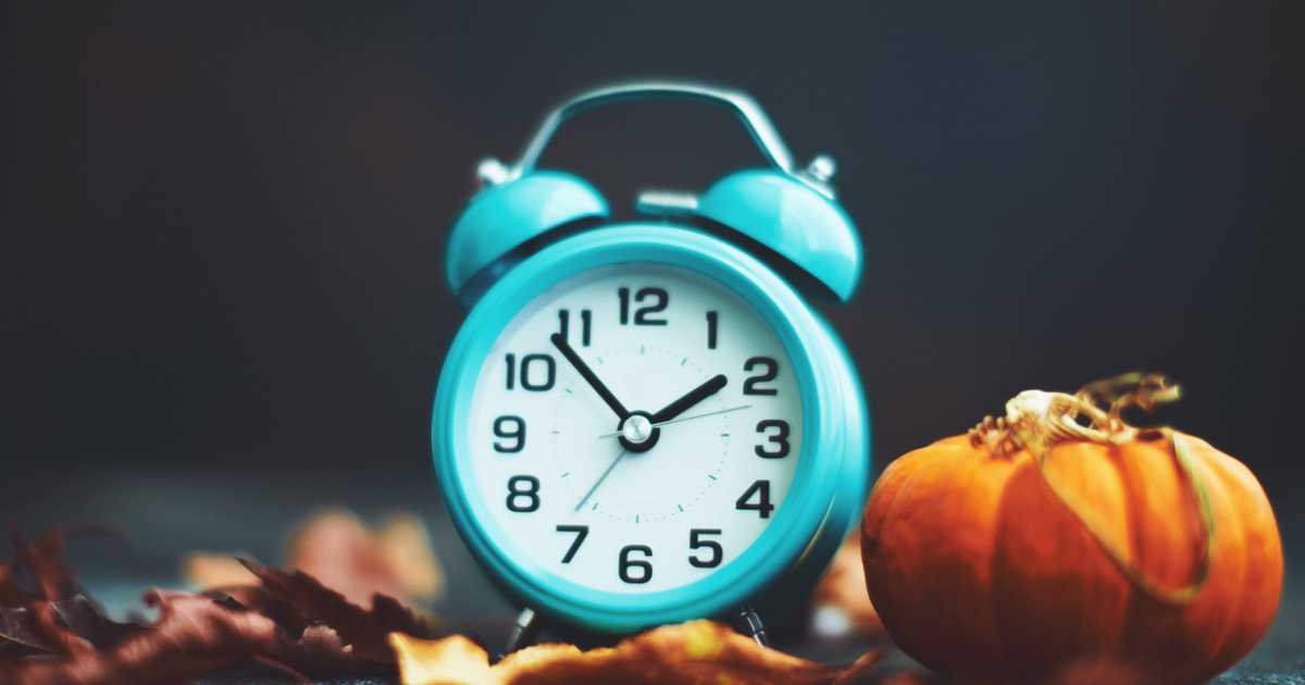 When daylight saving ends, don't be surprised if you feel these health  impacts